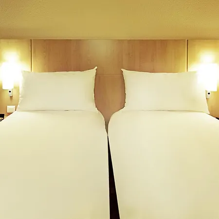 Ξενοδοχείο Ibis Loriol 3*