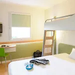 Ibis Loriol מלון 3*