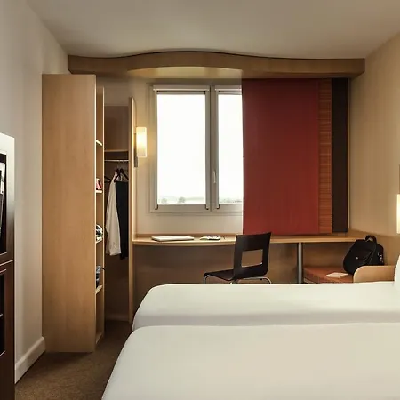 Hotel Ibis Loriol