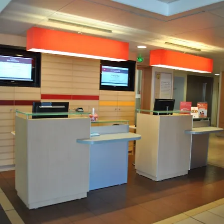 Ibis Loriol 3* 르푸징