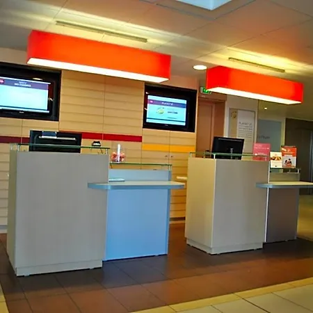 Ibis Loriol Otel