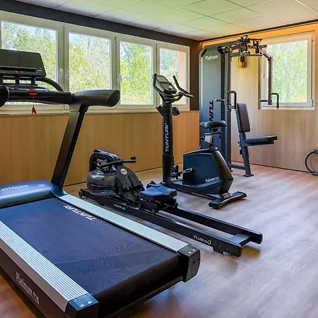 Ibis Loriol 3*