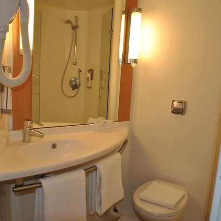 Ibis Loriol Hotel