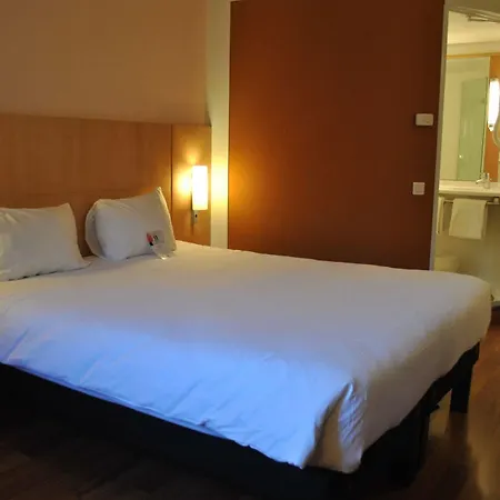 Hotel Ibis Loriol Le Pouzin